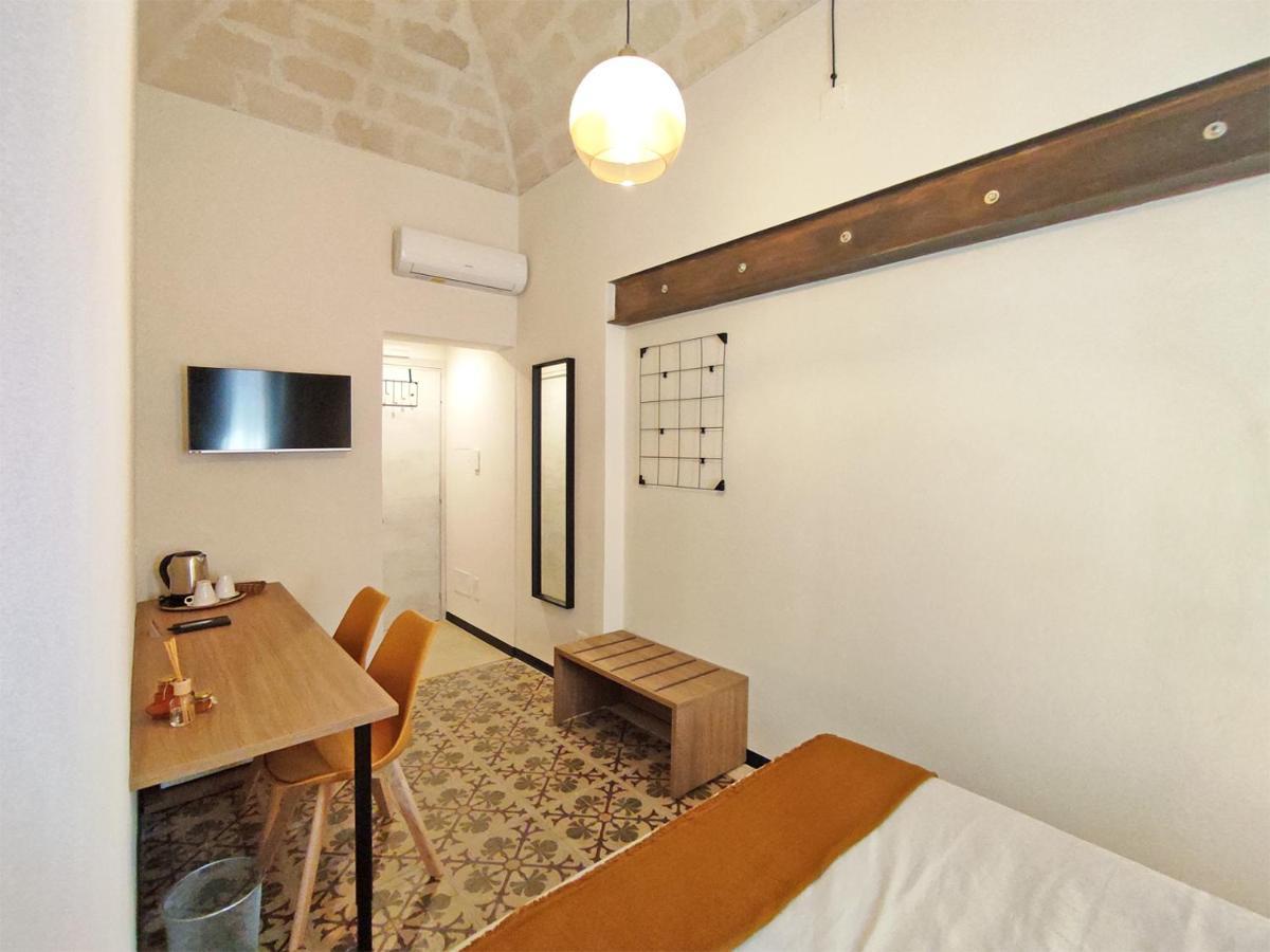 Bassi77 - Rooms & Apartments トラーパニ エクステリア 写真