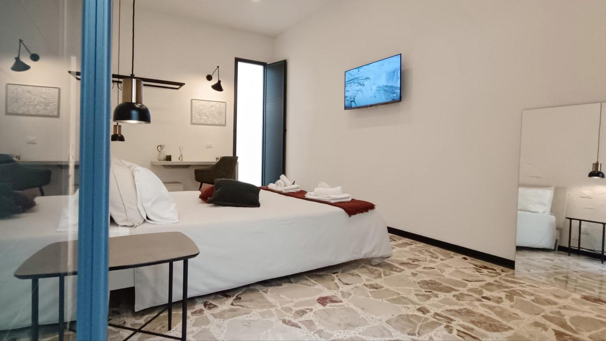Bassi77 - Rooms & Apartments トラーパニ エクステリア 写真